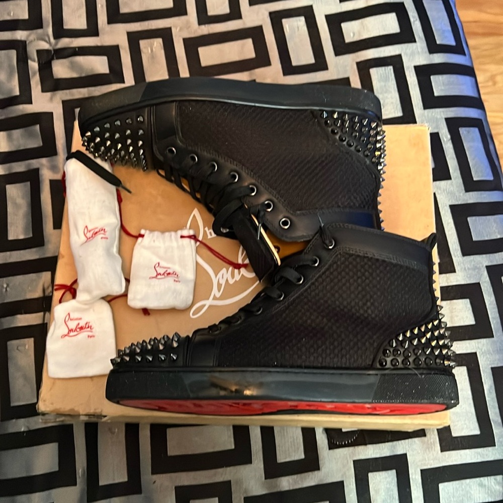 Christian louboutin Lou spikes 2 flat black gun